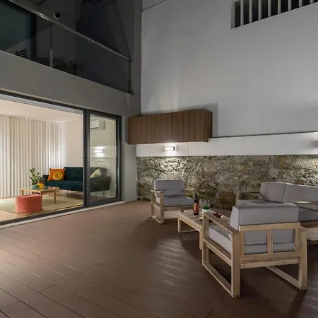 Host Wise - Peaceful & Luxurious Flat - Terrace Apartament *