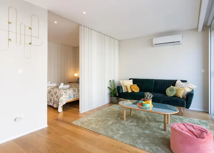 Host Wise - Peaceful & Luxurious Flat - Terrace