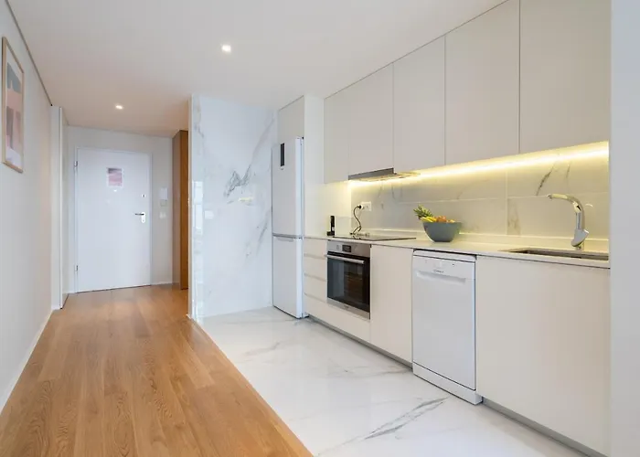 Host Wise - Peaceful & Luxurious Flat - Terrace