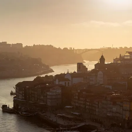 Host Wise - Peaceful & Luxurious Flat - Terrace * Vila Nova de Gaia