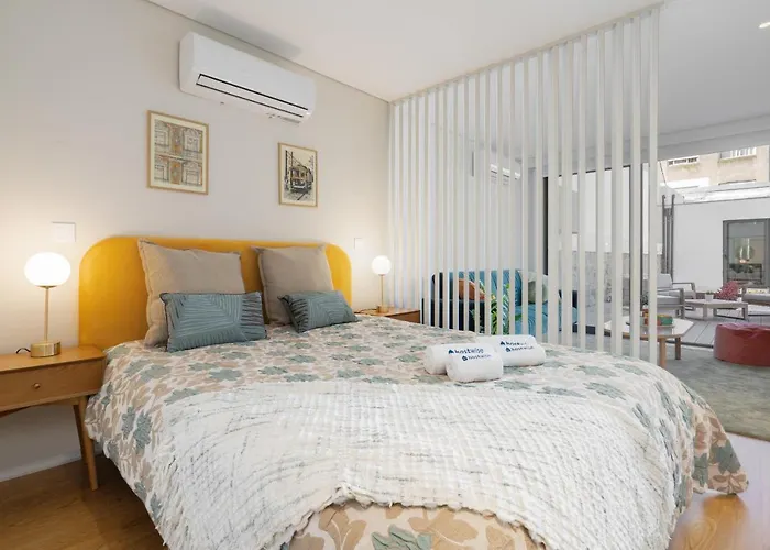 Host Wise - Peaceful & Luxurious Flat - Terrace Apartment