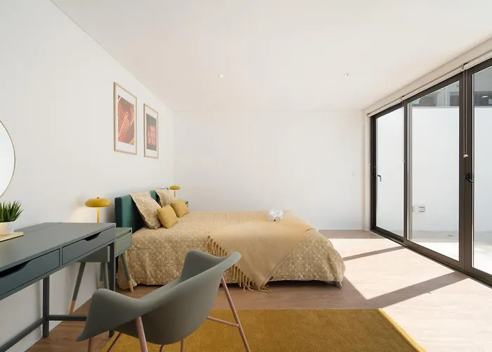Host Wise - Peaceful & Luxurious Flat - Terrace Vila Nova de Gaia