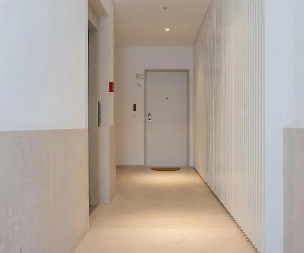 Host Wise - Peaceful & Luxurious Flat - Terrace Vila Nova de Gaia